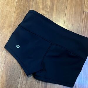 lululemon athletica Women's Black Align Shorts